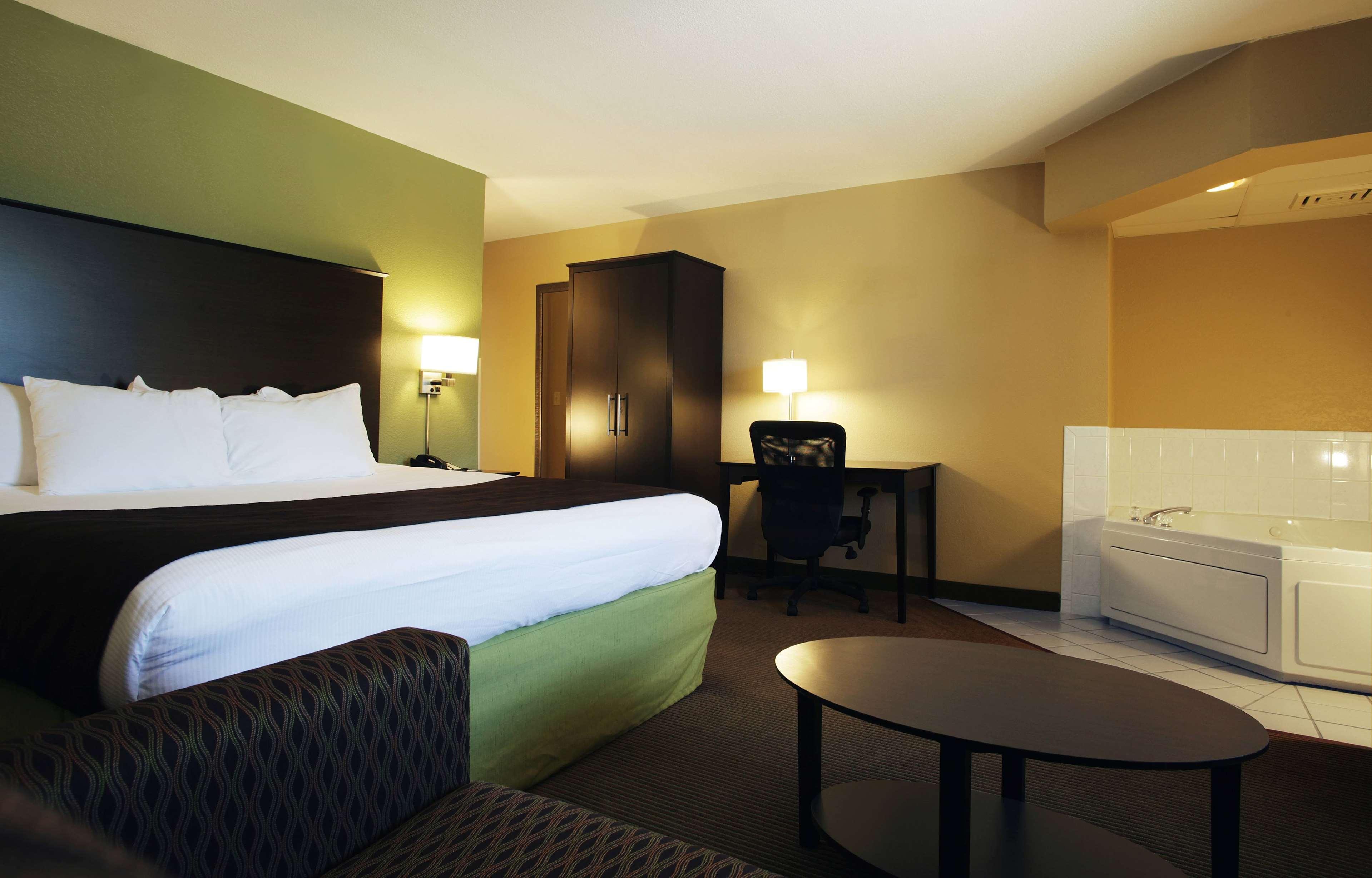 Americinn By Wyndham Okoboji Extérieur photo