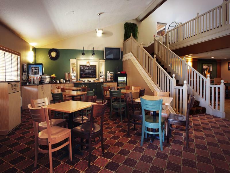 Americinn By Wyndham Okoboji Extérieur photo
